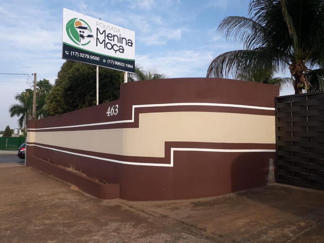Pousada Menina Moca Olímpia Kültér fotó